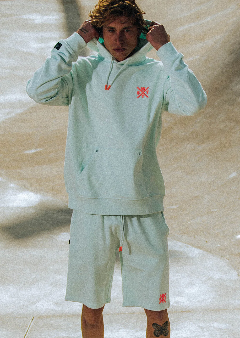 Miniature 1